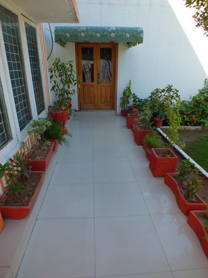 Capetown Guest House Islámábád Exteriér fotografie